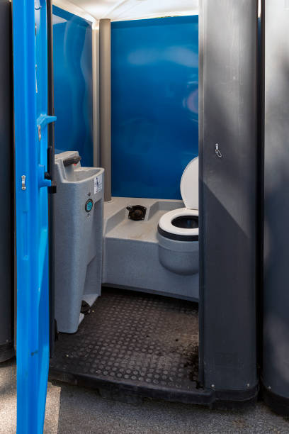 Porta potty rental for outdoor events in New Castle, IN